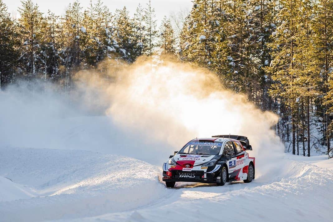 勝田貴元さんのインスタグラム写真 - (勝田貴元Instagram)「P7 after Day2 @RallyFinland . Enjoyed a lot morning loop but afternoon was really difficult condition. Honestly I’m not happy my today but there were fastest split and some positives. One more day to go!  午後はコンディションの変化とタイヤの状況悪化に合わせられず後退しましたが、トップタイムの区間もあり有意義な1日でした！ 最終日詰め切ります👊  #TK18 📸 @timoanisphotography」2月28日 5時53分 - takamotokatsuta