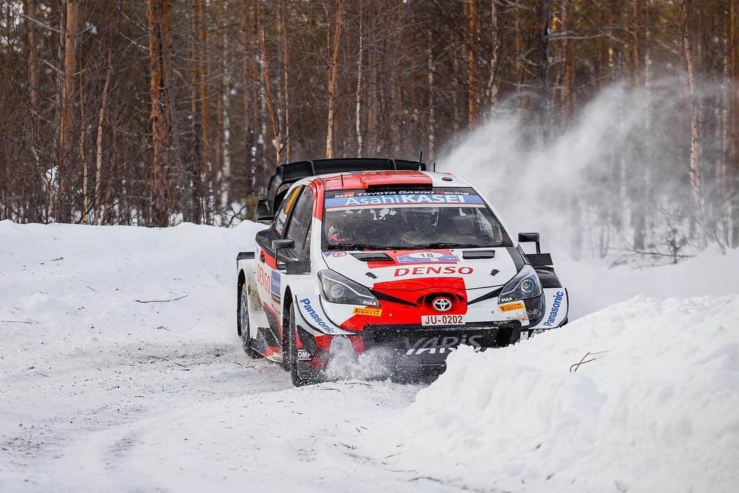 勝田貴元さんのインスタグラム写真 - (勝田貴元Instagram)「P7 after Day2 @RallyFinland . Enjoyed a lot morning loop but afternoon was really difficult condition. Honestly I’m not happy my today but there were fastest split and some positives. One more day to go!  午後はコンディションの変化とタイヤの状況悪化に合わせられず後退しましたが、トップタイムの区間もあり有意義な1日でした！ 最終日詰め切ります👊  #TK18 📸 @timoanisphotography」2月28日 5時53分 - takamotokatsuta