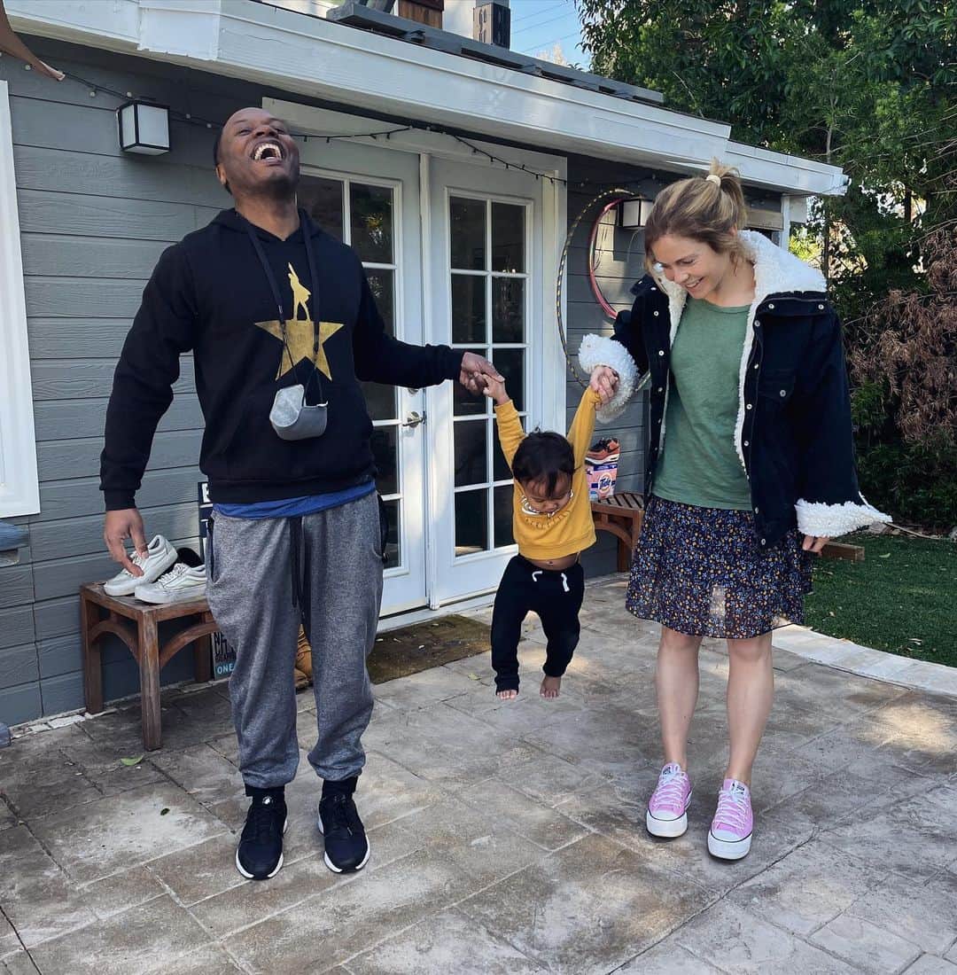 ローズ・マクアイヴァーさんのインスタグラム写真 - (ローズ・マクアイヴァーInstagram)「Auntie Liv and Baby Babineaux ❤️」2月28日 6時52分 - imrosemciver