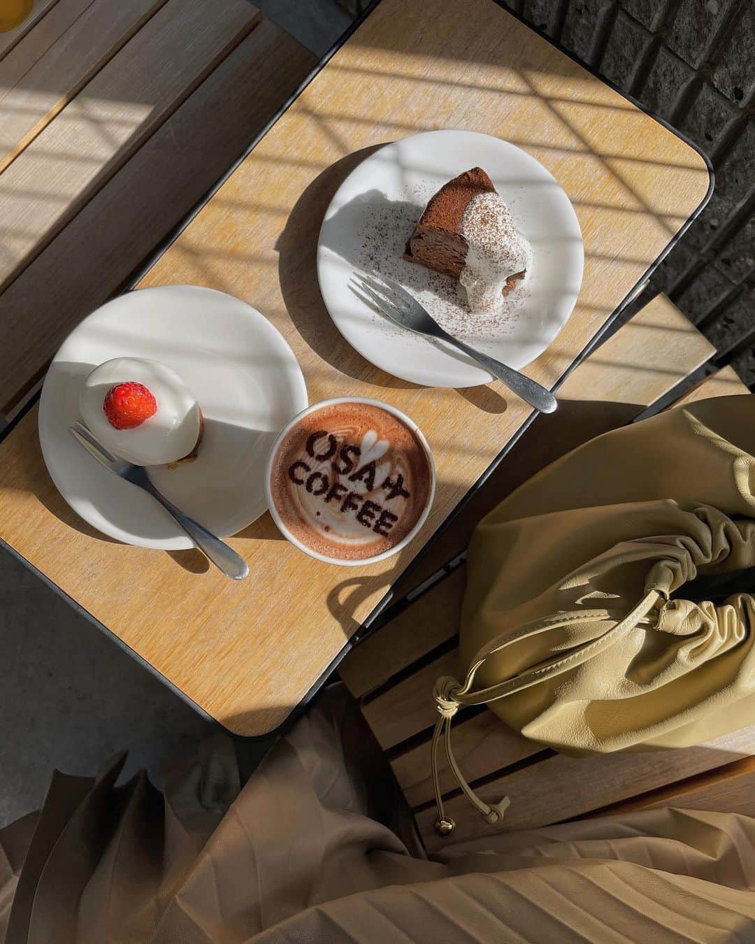 左近鈴乃さんのインスタグラム写真 - (左近鈴乃Instagram)「OSA COFFEE ✈︎☕️🌞 #osacoffee #中崎町カフェ」2月27日 22時12分 - suzuno_sakon
