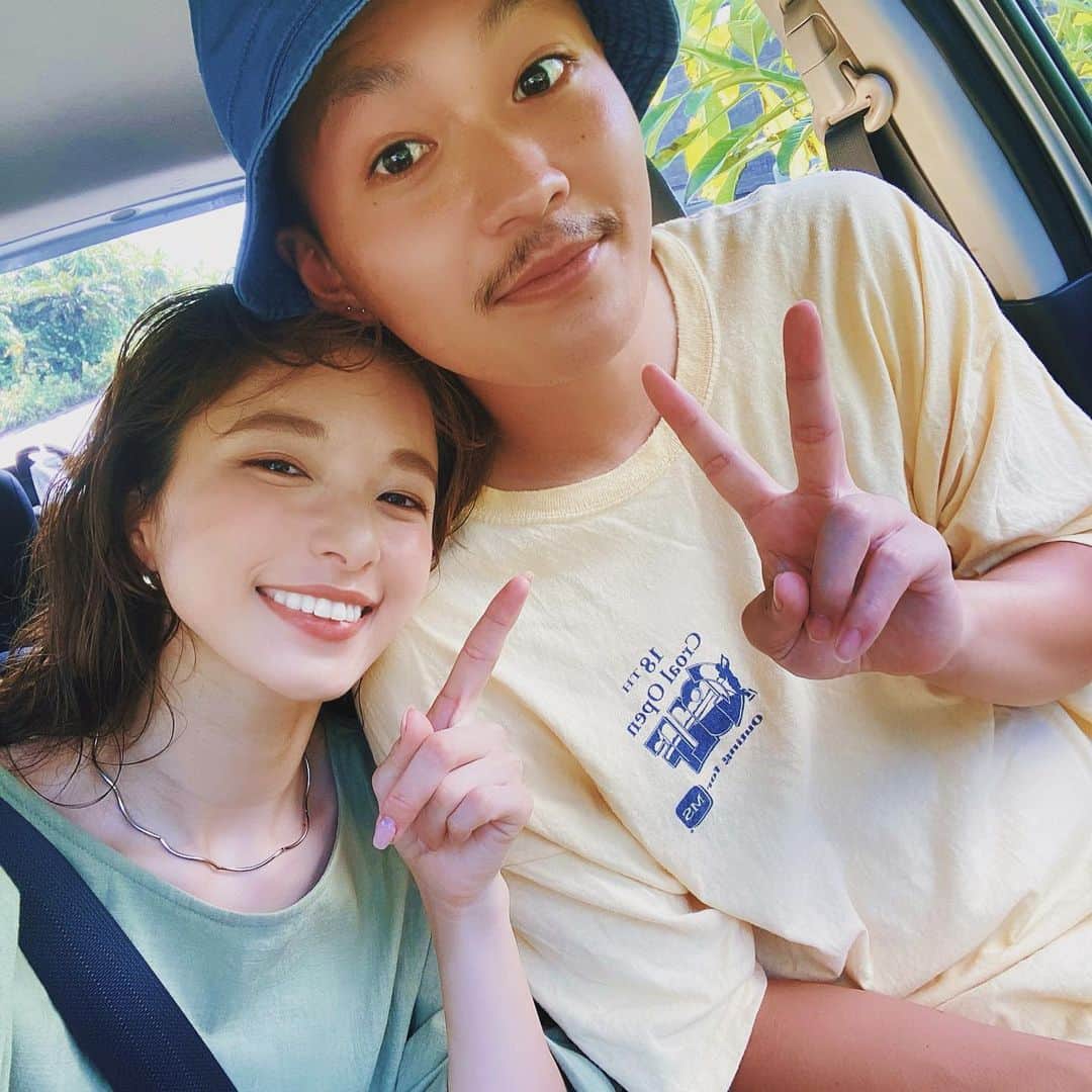 月島桃花さんのインスタグラム写真 - (月島桃花Instagram)「2020.11 鹿児島🌿奄美大島  おじぃちゃんは奄美出身 見せてもらった写真に血が騒いで 引き寄せられて旅へ🌳  マングローブカヤックは鏡の世界🪞🏳️‍🌈  お昼は太陽と自然に恵みをもらって 夜は波と虫の鳴き声と満天の星空に流れ星 人は暖かい人ばかり🌿AMAMI最高」2月27日 22時33分 - momoka_peanuts