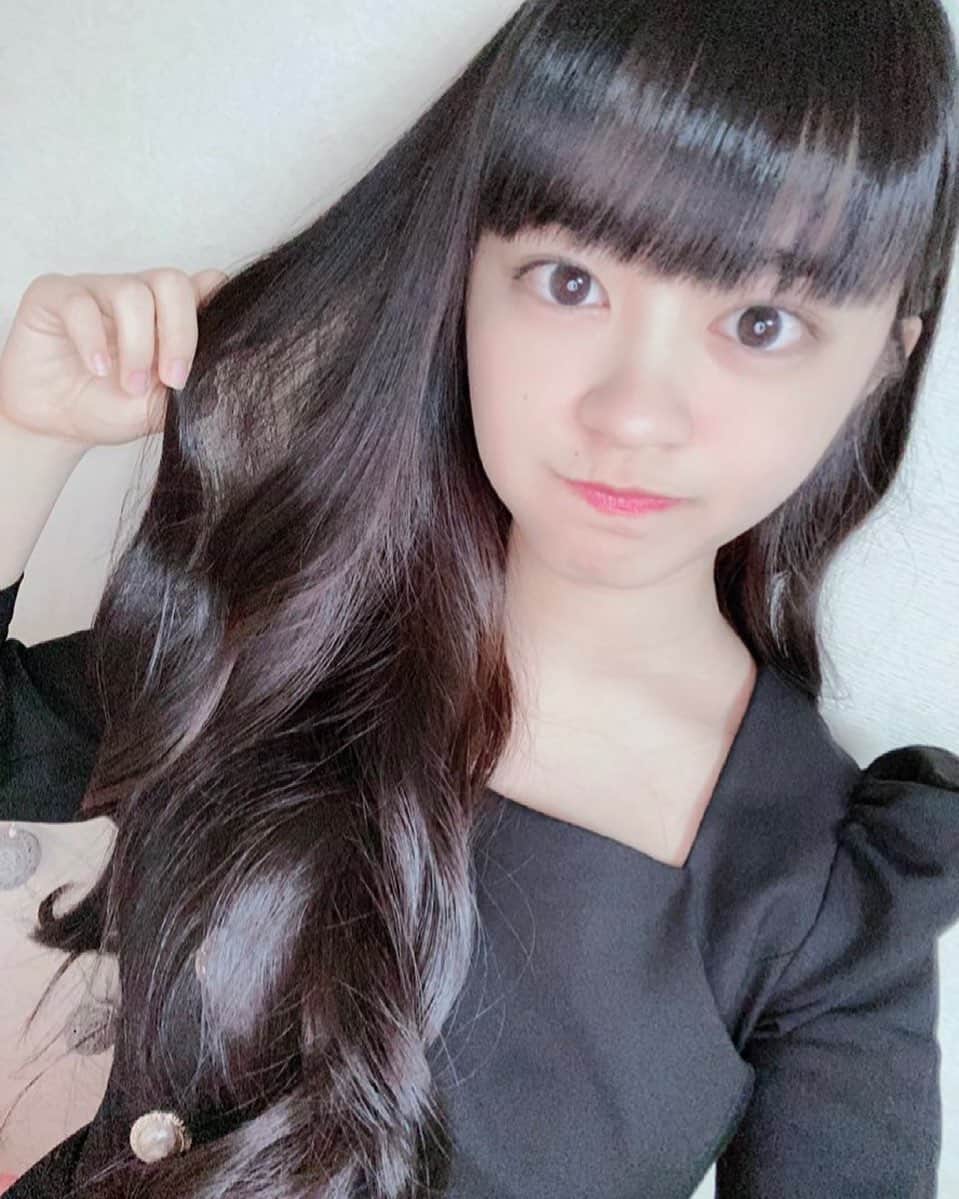星ゆりかのインスタグラム：「明日で2月も終わりなんて早いね😳  もうすぐ高校卒業で桜の季節だね🌸」