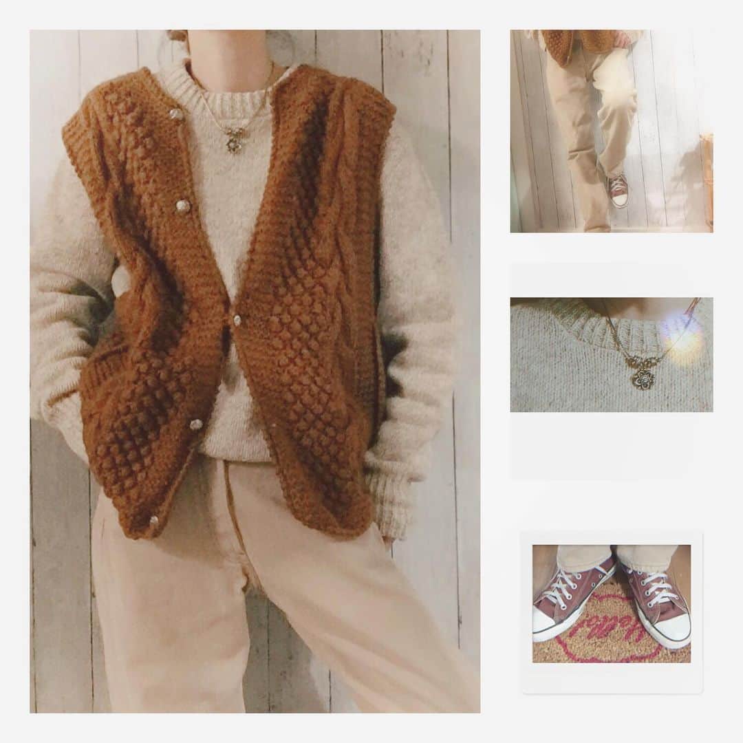 のインスタグラム：「今日はまた寒かったからニット着てしもた。。 上から下まで茶色な日。 necklaceはお気に入り♪ 早く春らしくならないかな、、 #私服#outfit#ootd#vintage#vintagefashion#used#usedclothing」
