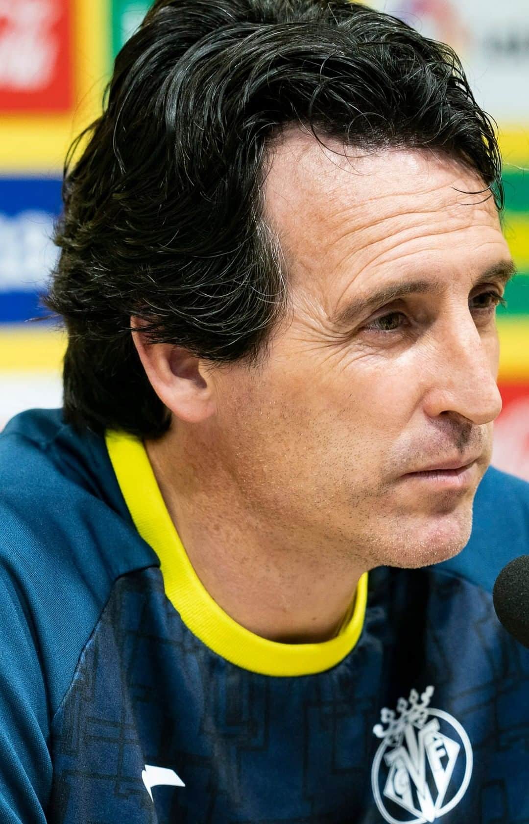 ビジャレアルCFのインスタグラム：「#VillarrealTV 📺 ¿Tiene debilidades el @atleticodemadrid 🤔?  ¡Escuchamos a @unaiemery_ 👍👏!  #VillarrealTV 📺  Do @atleticodemadrid have weaknesses 🤔?  We listen to @unaiemery_ 👍👏!  #VillarrealAtleti」