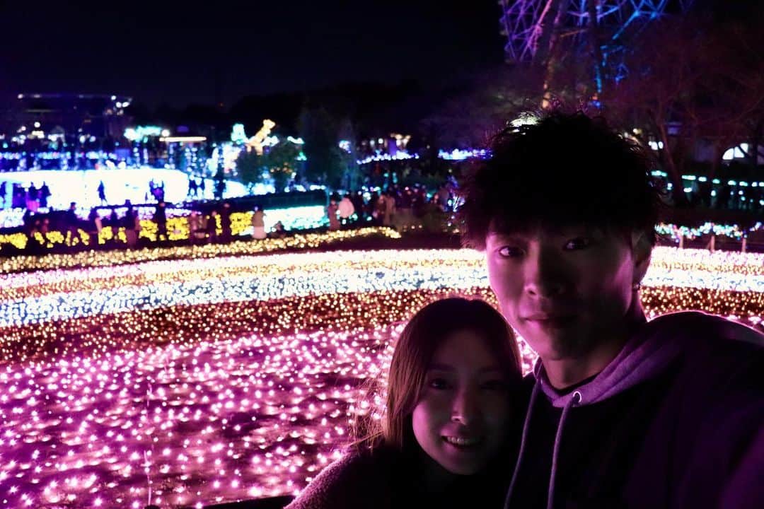 石松大晟のインスタグラム：「・﻿ 📍東武動物公園﻿ ﻿ ここのイルミネーションは規模も大きくて﻿ 歩いててずっと楽しかった👏﻿ ﻿ 去年はまた行きたい！って思える場所に沢山行けた💯﻿ 今年はどこに行こうかな📸 ﻿ #イルミネーション #東武動物公園 #2020 #canon #camera #photo ﻿」