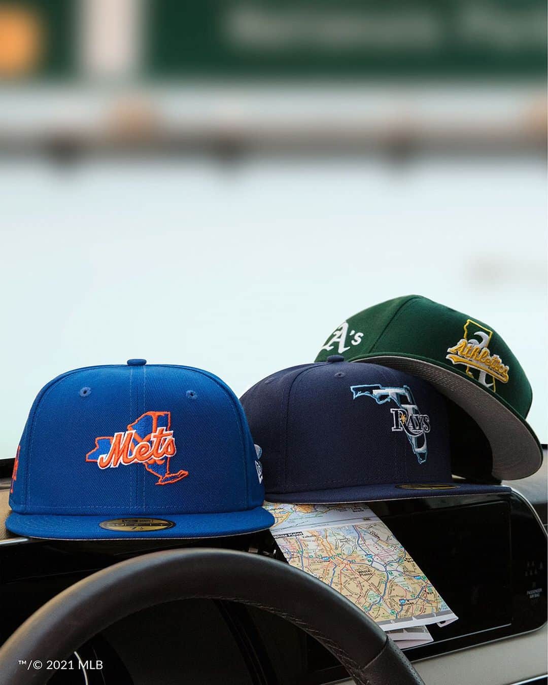 ニューエラ・キャップのインスタグラム：「New to your collection, the MLB Local Pack. Get yours at neweracap.com . Link in bio 🗺」
