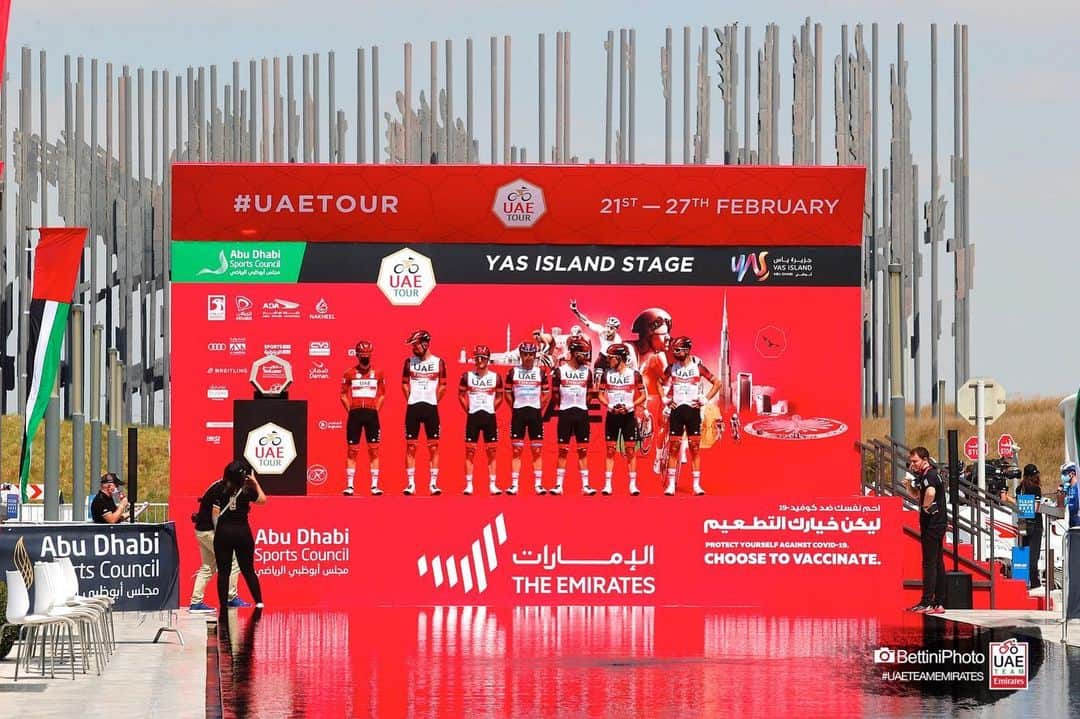 エミレーツ航空さんのインスタグラム写真 - (エミレーツ航空Instagram)「As co-title sponsor of @UAE_Team_Emirates, we congratulate @TadejPogacar and the team on their thrilling @TheUAETourOfficial win. You’ve done us proud!  #FlyEmiratesFlyBetter #EmiratesAirline #UAETeamEmirates #RideTogether #UAETour」2月28日 0時40分 - emirates