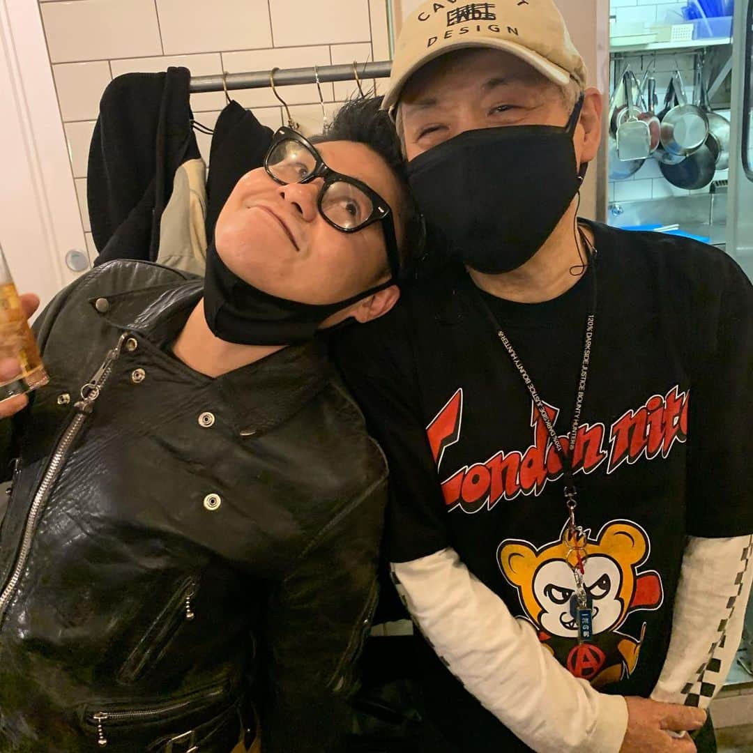 Kensho Onukiさんのインスタグラム写真 - (Kensho OnukiInstagram)「今夜のインスタ配信DJたくさん見に来ていただきありがとうございました😊やっぱりDJはやるもんです！またチャンスあればトライしまーす🎶👍 #おうちロンナイ #かならず復活するぞー #SaveTheDance」2月28日 1時06分 - kensho_onuki