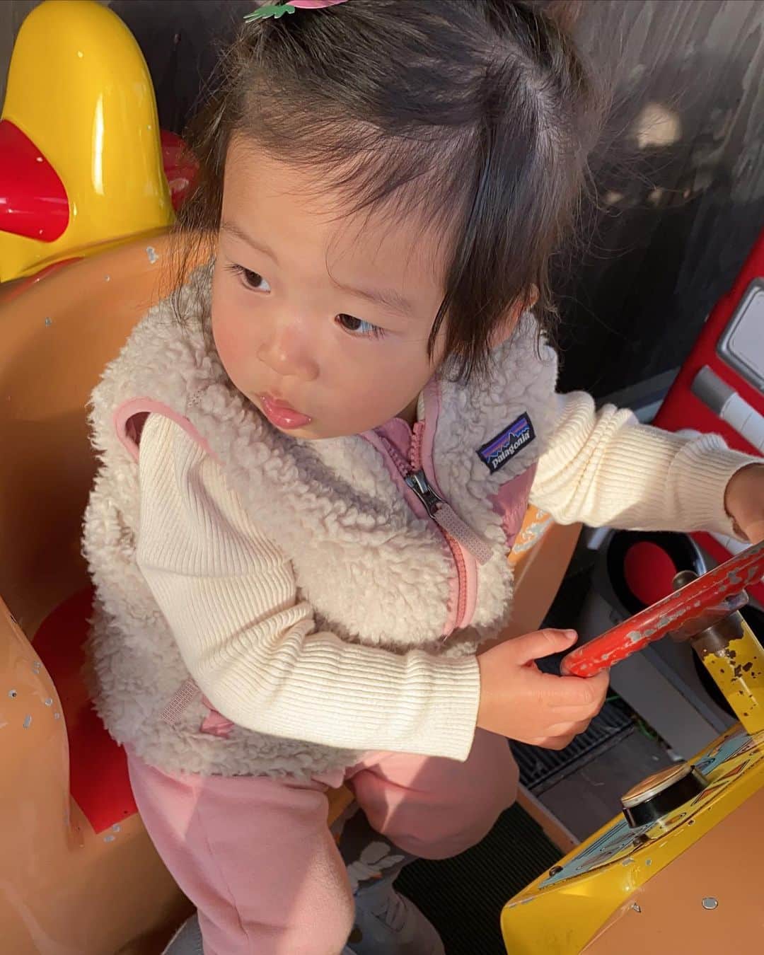 ストラッサー起一さんのインスタグラム写真 - (ストラッサー起一Instagram)「日曜は日帰りで横浜に行くので土曜に家族と過ごしてきました。 娘の成長ホンマに早いなと‼️ 僕も負けずに成長していきます💪」2月28日 1時23分 - kiichi_kunimoto