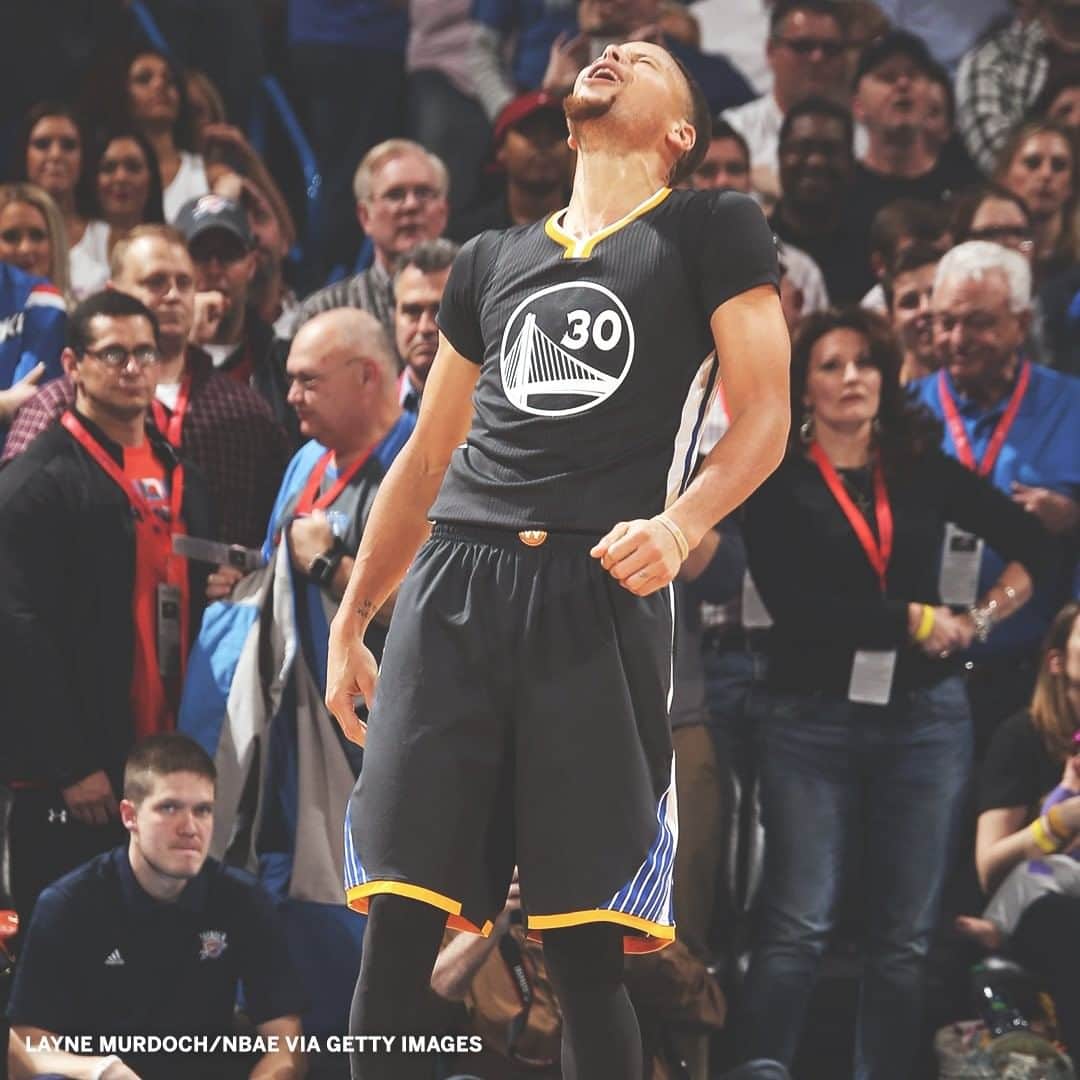 espnさんのインスタグラム写真 - (espnInstagram)「"Curry, way down town...BANG! BANG! Oh, what a shot from Curry!"  On this day in 2016, Steph dropped 46 points on the Thunder and hit a game winner for the ages 🎥」2月28日 2時21分 - espn