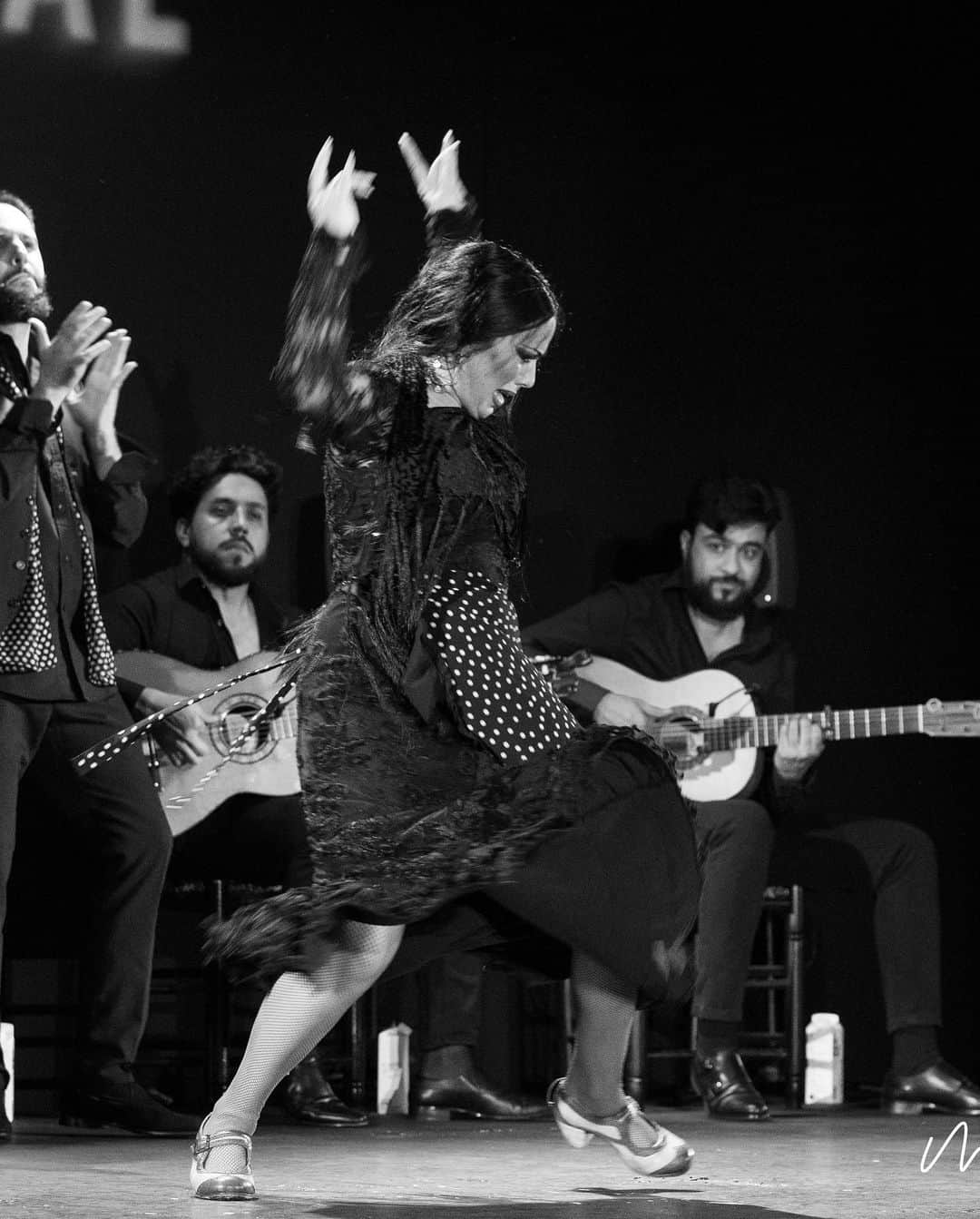DeFlamenco.comさんのインスタグラム写真 - (DeFlamenco.comInstagram)「Belén López & Rapico en Flamenco Real, Madrid.   @belenlopezflamenco @rapicobailaor @teatro_real   #flamenco #deflamenco #fotoflamenco #flamencomadrid #madridflamenco  📷 @manjavacas.flamenco」2月28日 2時38分 - deflamenco