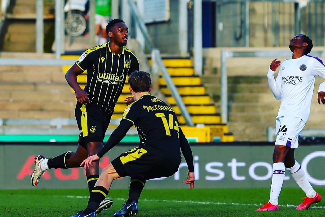 ジョーイ・バートンさんのインスタグラム写真 - (ジョーイ・バートンInstagram)「Teamwork makes the dream work. Tremendous performance from the players. Hope all you Gasheads enjoyed that as much as we all did! 1 down, 16 to go!   #UTG」2月28日 3時28分 - joey7bartonofficial