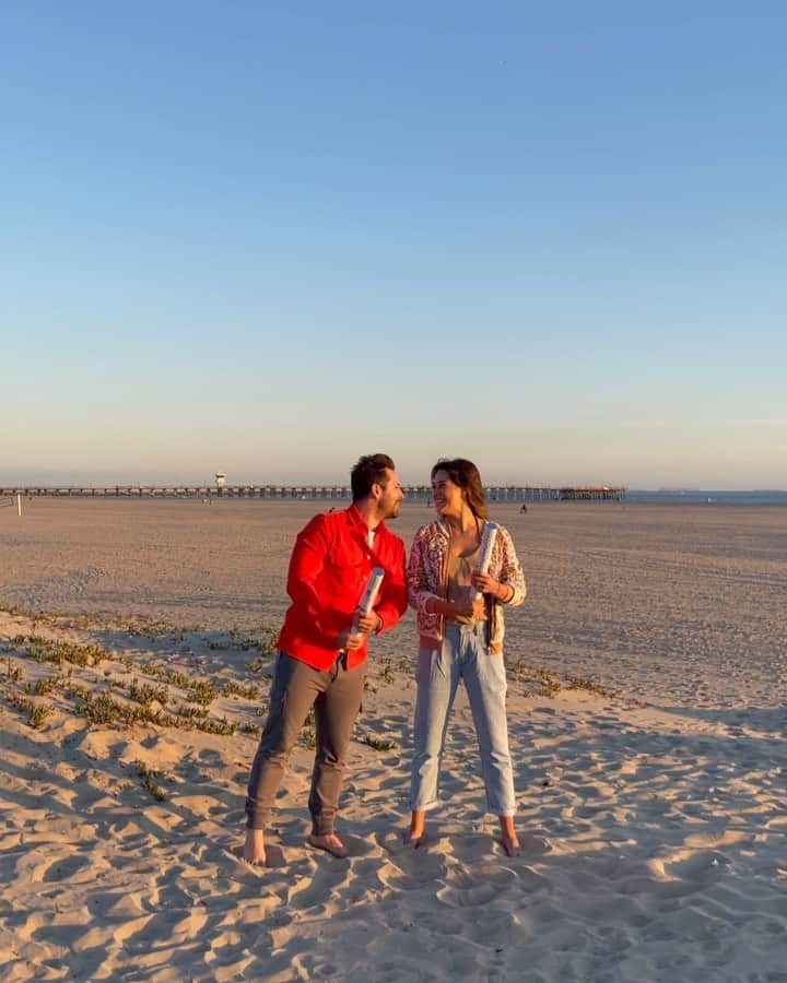 Samuel Lippkeのインスタグラム：「We’re having a.... GIRL!!!!  So grateful and humbled to be welcoming a baby girl into this world. I am beyond excited to be a #girldad too! #thelippkes @xenia.lippke」