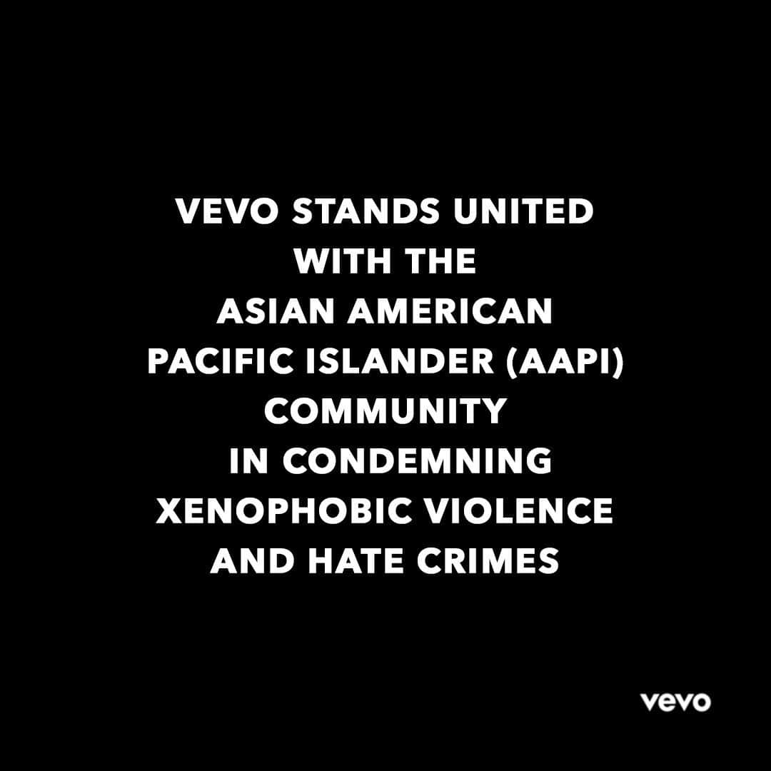 Vevoさんのインスタグラム写真 - (VevoInstagram)「We have donated to @stopaapihate and @sendchinatownlove, which are organizations spreading awareness and assisting those in need during this traumatic time. If you would like to help, consider these and other organizations also advocating for the AAPI community: ⠀⠀⠀⠀⠀⠀⠀⠀⠀ Chinatown Community for Equitable Development - (@ccedla) an all volunteer organization based in Los Angeles Chinatown building grassroots power through organizing, education, and mutual help. ⠀⠀⠀⠀⠀⠀⠀⠀⠀ Heart of Dinner (@heartofdinner) - a New York based organization fighting food insecurity and isolation experienced by Asian American seniors. ⠀⠀⠀⠀⠀⠀⠀⠀⠀ Asian Pacific Fund (asianpacificfund.org) - a San Francisco/Bay Area based community organization providing grants grants to non-profits working to address the persistent anti-Asian sentiment. ⠀⠀⠀⠀⠀⠀⠀⠀⠀ #STOPAAPIHATE (see bio link for additional information)」2月28日 3時55分 - vevo