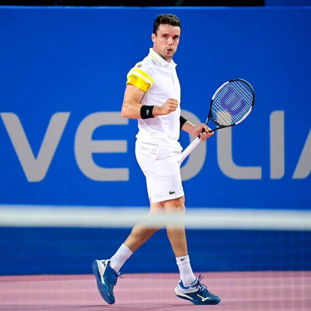 ロベルト・バウティスタ・アグートのインスタグラム：「Muy contento de estar mañana en la final! 💥 @opensuddefrance   Playing the final tomorrow!   #AtpTour #RobertoBautistaAgut #Tenis」