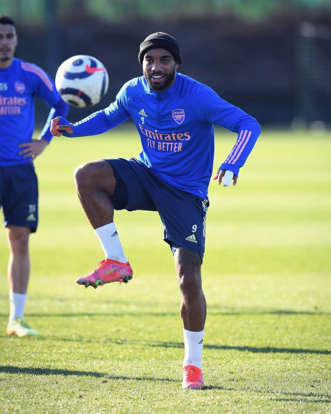 アーセナルFCさんのインスタグラム写真 - (アーセナルFCInstagram)「Laca 🤝 Gabi  #Arsenal #Lacazette #Martinelli #training #premierleague #LEIARS」2月28日 4時14分 - arsenal