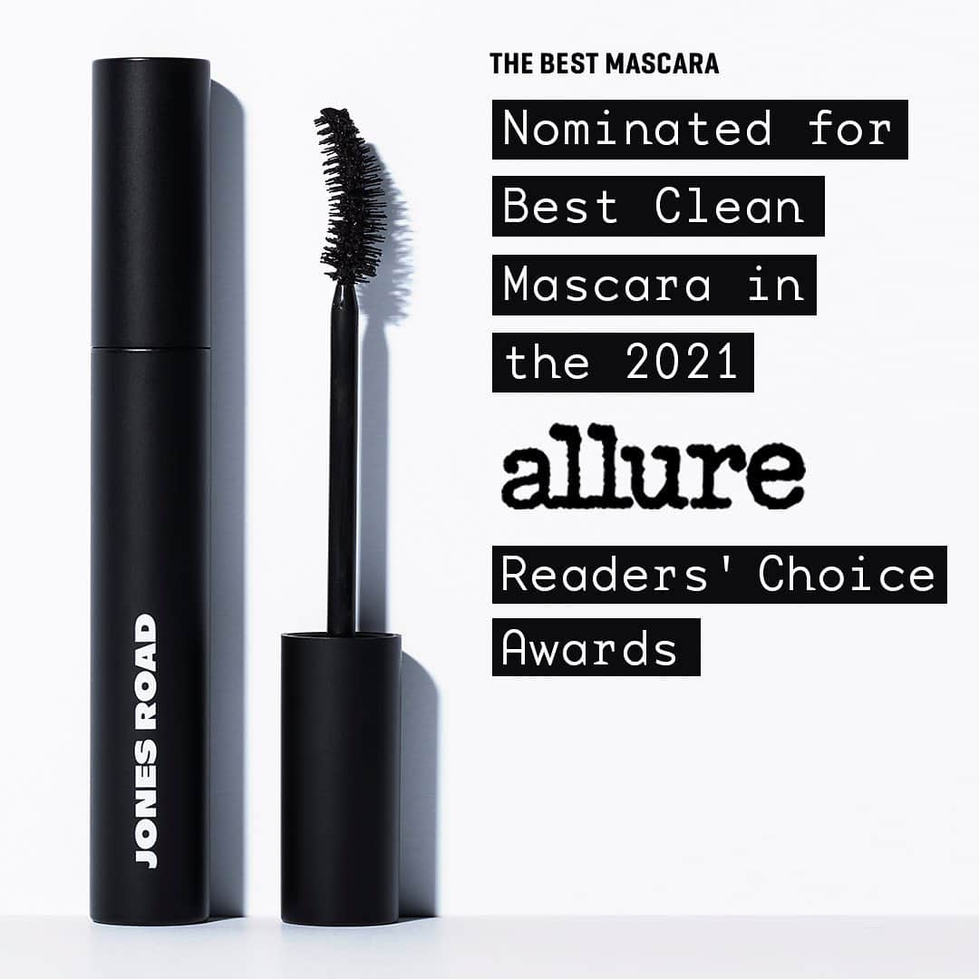 ボビー・ブラウンのインスタグラム：「This has been a really good week. Thank you to all that voted. And keep voting on @allure for your favorites. So thrilled to be included with so many peers.」