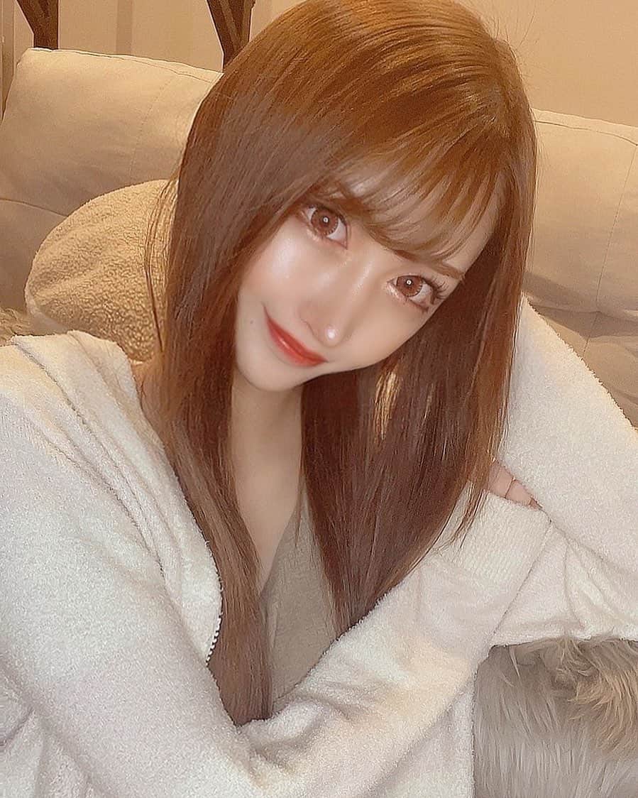 みおのインスタグラム：「iPhone変えた🆕‼️」