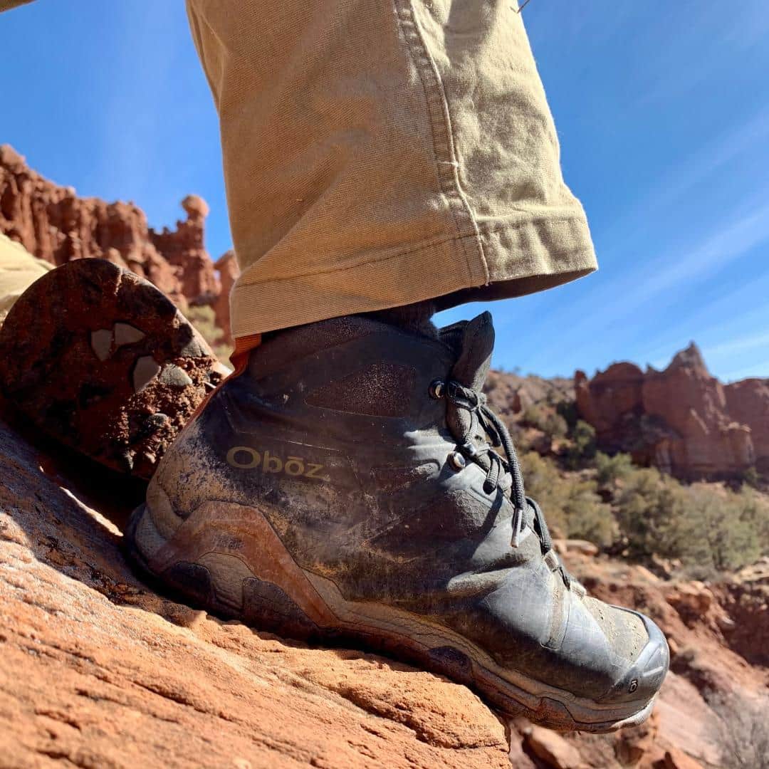 オボズのインスタグラム：「After a few seasons of mountains and desert, these boots have thousands of stories to tell 🥾  📸 Author and Oboz aficionado, Craig Childs」