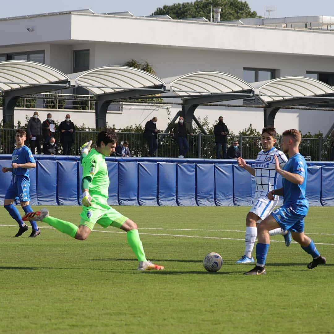 エンポリFCさんのインスタグラム写真 - (エンポリFCInstagram)「#Primavera #EmpoliInter 📸📸📸」2月28日 5時35分 - empoli_fc_official