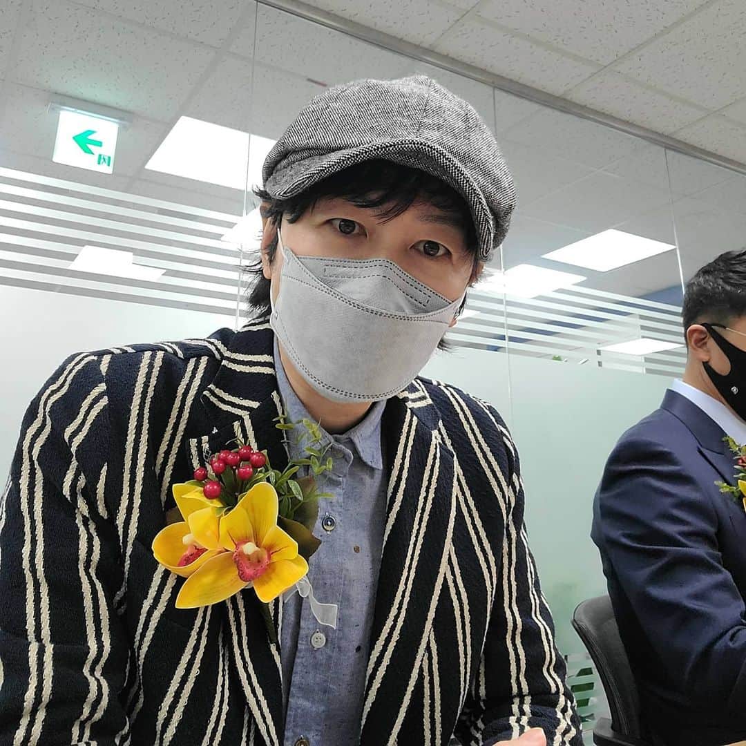 チョ・ヨヌのインスタグラム：「#be_only_brave  #bob #비오비」