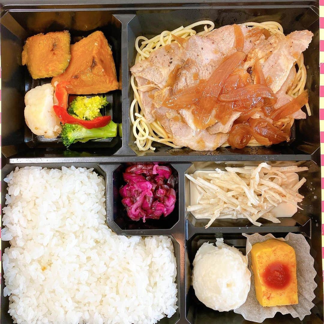 バカリズムのインスタグラム：「有吉反省会飯」