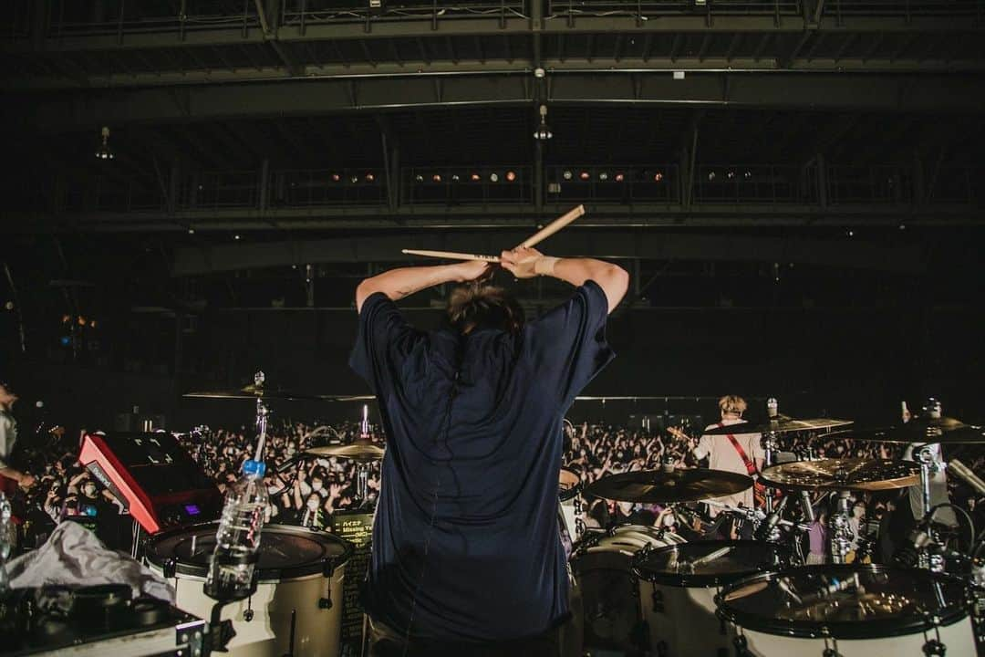 MY FIRST STORYさんのインスタグラム写真 - (MY FIRST STORYInstagram)「Thank You!! STORYTELLER!!  Thank You!! Tokyo,Toyosu PIT Day1!!  @nekoze_photo   #マイファス #ストテラ」3月25日 22時21分 - myfirststoryofficial