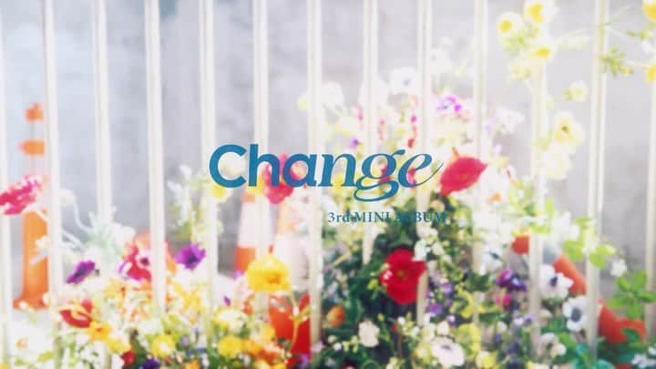 キム・ジェファンのインスタグラム：「[💿] 김재환 3rd MINI ALBUM 'Change' -ed ver. Concept Film 2021. 04. 07. 6PM (KST) COMING SOON  #김재환 #KIMJAEHWAN #Change」