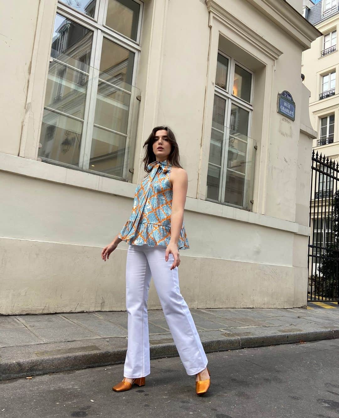 ポール&ジョーのインスタグラム：「Almost feels like summer 🌸⁠ The beautiful @_paulineleroy_ wearing our LOLIPOP top and our MAURO jeans from our new Spring Summer 21 collection. Now online!⁠ -⁠ #PaulandJoe #SS21 #Spring #Summer #Streetstyle #Fashion #Mode #Paris #France⁠」