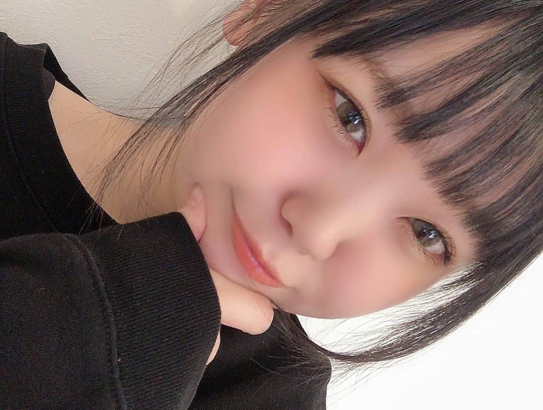鈴芽さんのインスタグラム写真 - (鈴芽Instagram)「♡」3月26日 11時22分 - suzume_tjpw