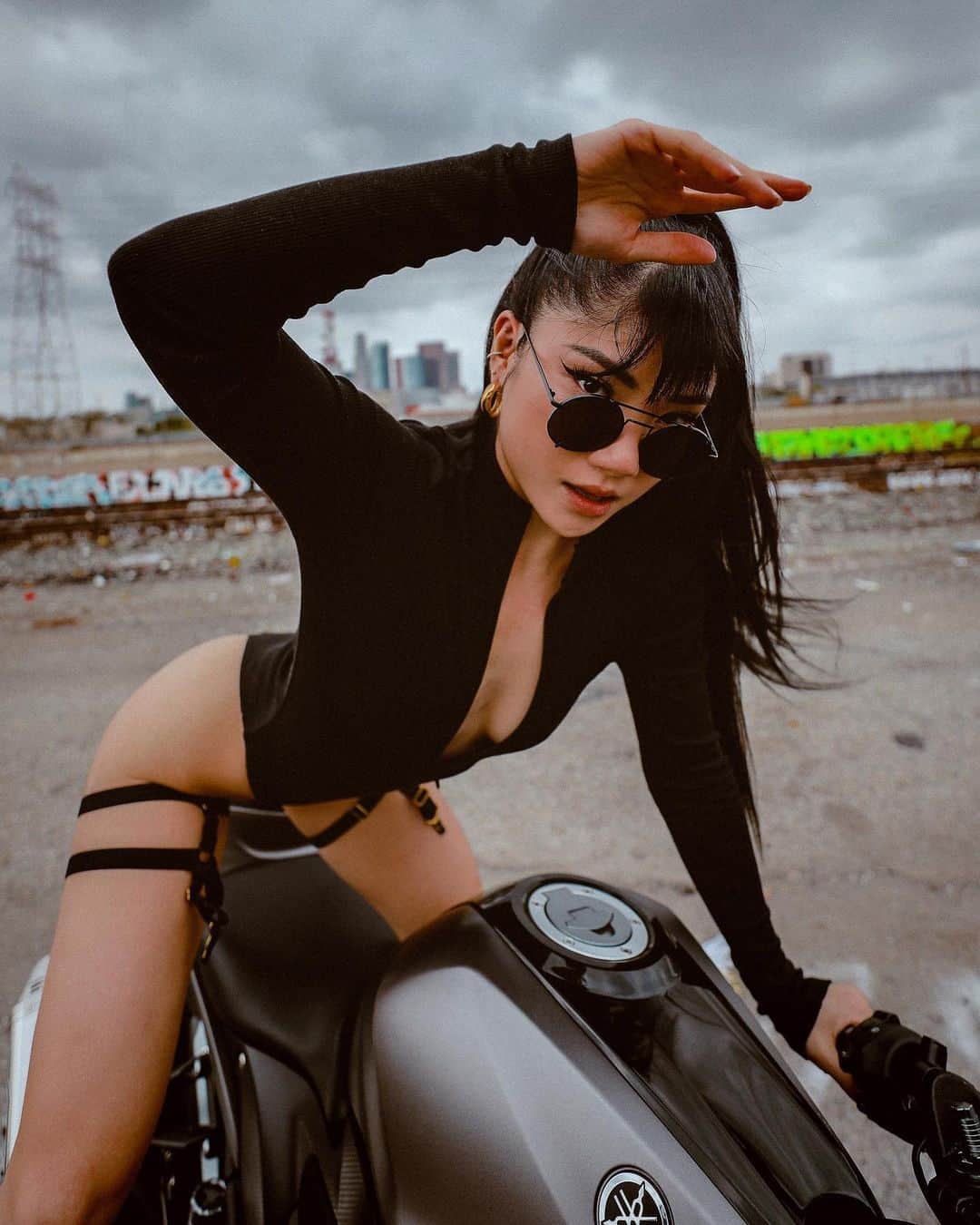 Marycakeのインスタグラム：「your postmate, mary, is arriving soon  📸: @tiffanie.marie」