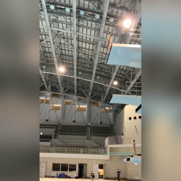 玉井陸斗のインスタグラム：「最近太ったかも…  この動画体太く見える気がする😉 #diving」