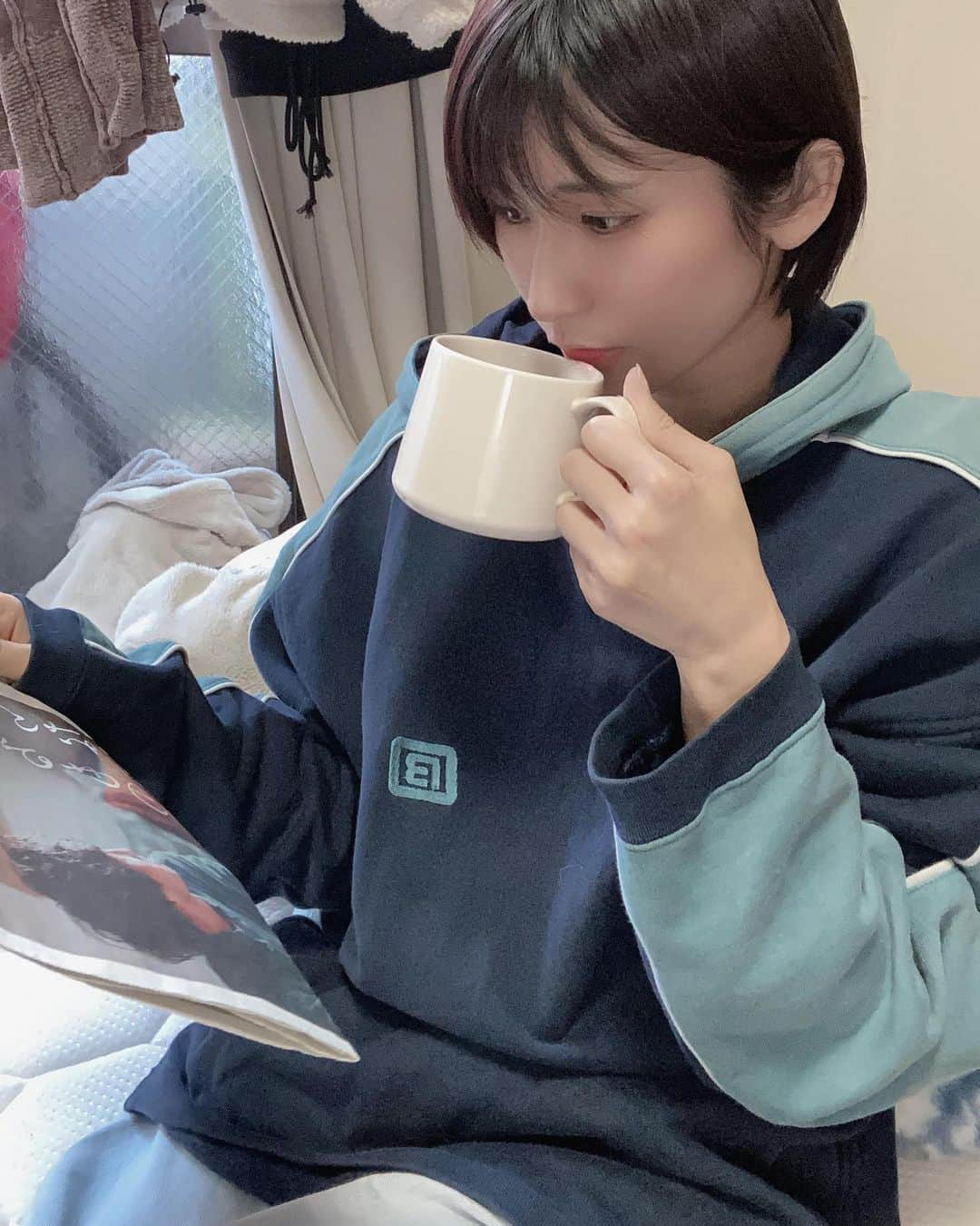 来栖うさこさんのインスタグラム写真 - (来栖うさこInstagram)「【PR】 珈琲と小説が一緒に届く☕️📚 .  毎月2種類のコーヒー (豆/粉/ドリップパック)と 2種類の小説(電子書籍/朗読音源)が 届くんやて(*⁰▿⁰*)❤️ . 珈琲大好きやし、 物語読むのも好きだから嬉しい✨ . 珈琲をわたしはドリップにしました。 大好きな苦味がいい感じで良きでした☺️🌸 . . . .  #ものがたり珈琲 #コーヒー好きな人と繋がりたい #小説好き #コーヒーサブスク #コーヒーのある暮らし #pr」3月26日 18時08分 - kurusu_usako