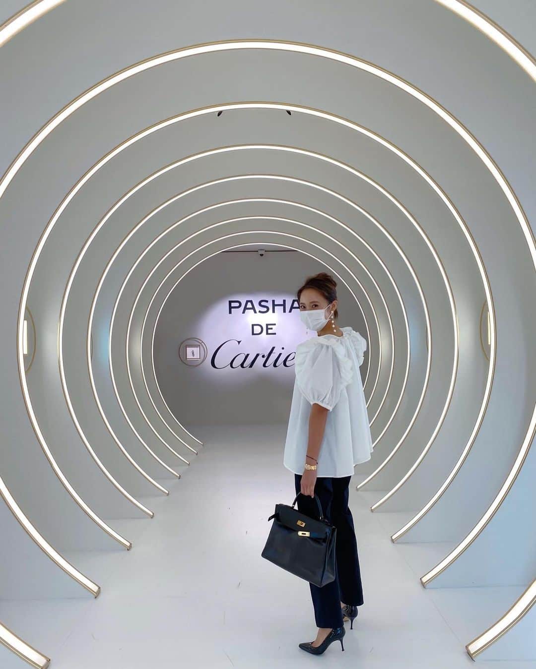 Risako Yamamotoさんのインスタグラム写真 - (Risako YamamotoInstagram)「◎◎PASHA DE Cartier◎◎ 御堂筋のCartierが輝いている✨✨✨ 1ヶ月限定のスペシャル空間に早速行ってきました♡♥︎♡  パシャのルーツが展示されていたり、楽しいコンテンツが詰まったさすがCartier✨✨✨✨  W hotelとセットで今訪れたい大阪で1番hotな場所☺︎♥︎  #CartierOsaka #PashadeCartier #MakeYourOwnPath #cartier #カルティエ #PASHA #パシャ」3月26日 18時40分 - risako_yamamoto