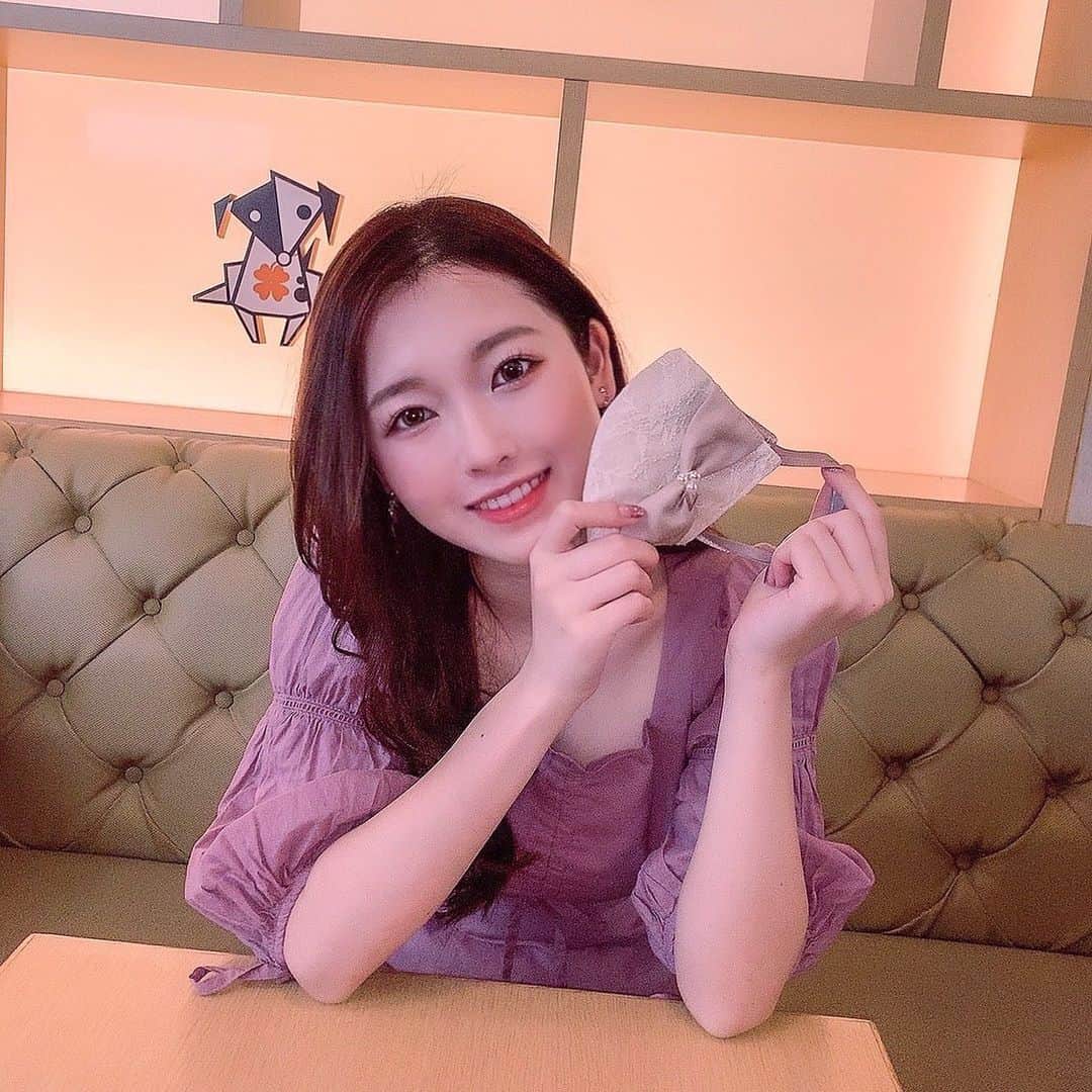 坂本奈優のインスタグラム：「♡♡♡﻿ ﻿ 前回の投稿のマスクが予想以上に好評ですごくうれしいです🥲✨﻿ ﻿ 生地が少し余ってるので追加で少し作れそうなんですが、作ったら欲しい方いますか！？(*´꒳`*)𓈒 𓂂𓏸」