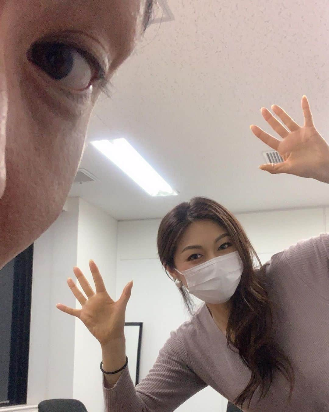 小林アナさんのインスタグラム写真 - (小林アナInstagram)「病人ラジオ！ メールも送ってね^_^  #病人ラジオ #お侍ちゃん  其の伍「睡眠のはなし」 on stand.fm https://stand.fm/episodes/605437621f2dc036e2c9352b」3月26日 21時04分 - genkobiribiri