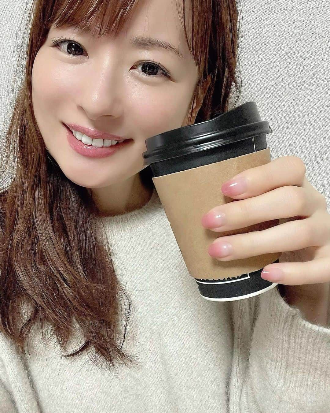 皆藤愛子さんのインスタグラム写真 - (皆藤愛子Instagram)「❤︎ ☕️」3月26日 21時22分 - aiko_kaito_official