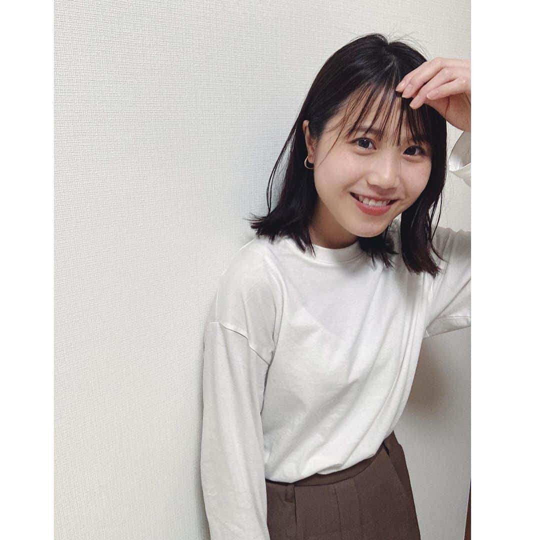 七瀬真緒のインスタグラム：「. やっぱりシンプルが1番。 . #👕」