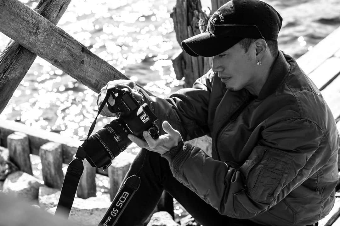 市原隼人さんのインスタグラム写真 - (市原隼人Instagram)「ロケハン #許されるならばカメラと地図を握りしめてこのまま旅に出たい」3月27日 12時04分 - hayato_ichihara