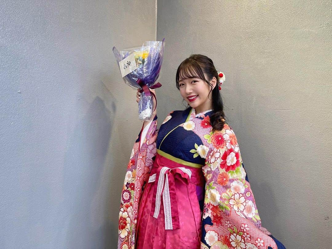 刈川くるみさんのインスタグラム写真 - (刈川くるみInstagram)「黄色の花束は大親友の沙羅が持ってきてくれた🌻🌼」3月27日 12時38分 - kurumi_karikawa