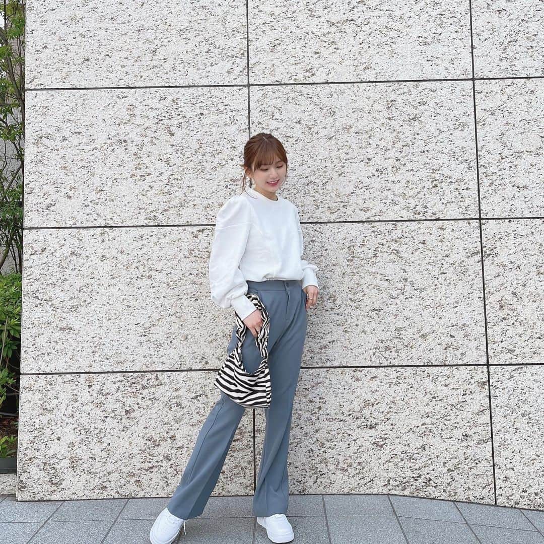 ひよんのインスタグラム：「📷💛 ㅤㅤㅤㅤㅤㅤㅤㅤㅤㅤㅤㅤㅤ 写真たくさん💕 ㅤㅤㅤㅤㅤㅤㅤㅤㅤㅤㅤㅤㅤ #ひよん #ひよん服」