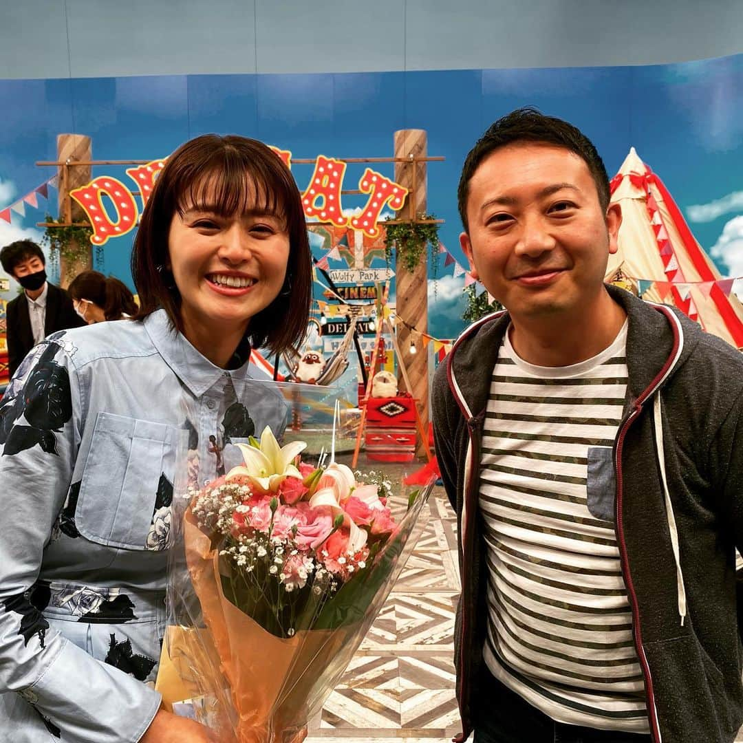 倉橋友和さんのインスタグラム写真 - (倉橋友和Instagram)「けさの最終回に立ち会いました。 出演させてもらった2年半。 ロケにスタジオ、すべてが楽しかった✨  #デルサタ #濱口優 さん #鈴木ちなみ さん #メーテレ #アナウンサー #倉橋友和」3月27日 22時08分 - nbn_kurahashi