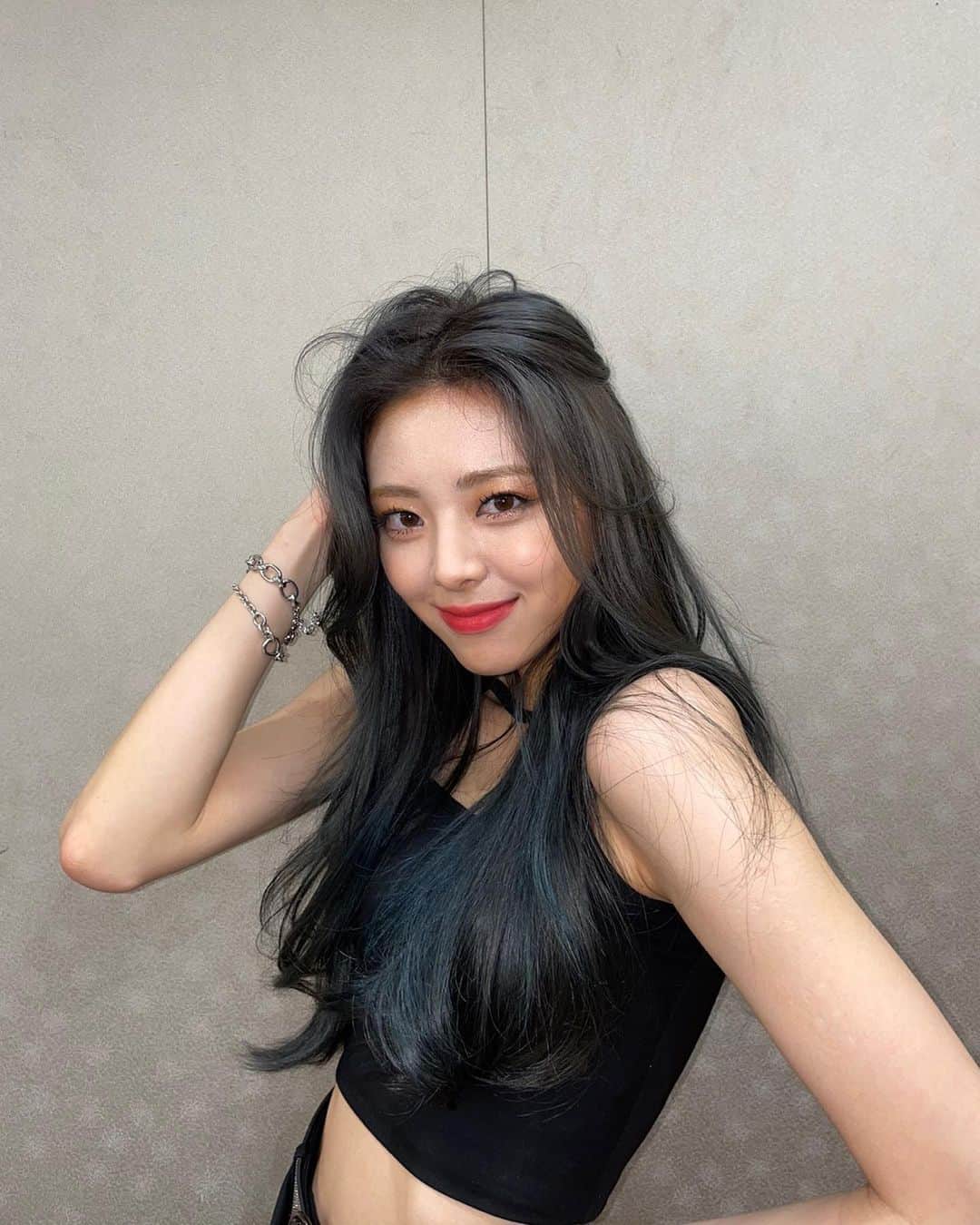 ITZYさんのインスタグラム写真 - (ITZYInstagram)「Let’s KCON together💋」3月28日 1時04分 - itzy.all.in.us