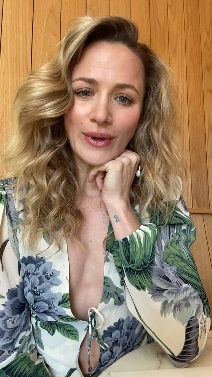 シャンテル・ヴァンサンテンのインスタグラム：「Lung Association Announcements」