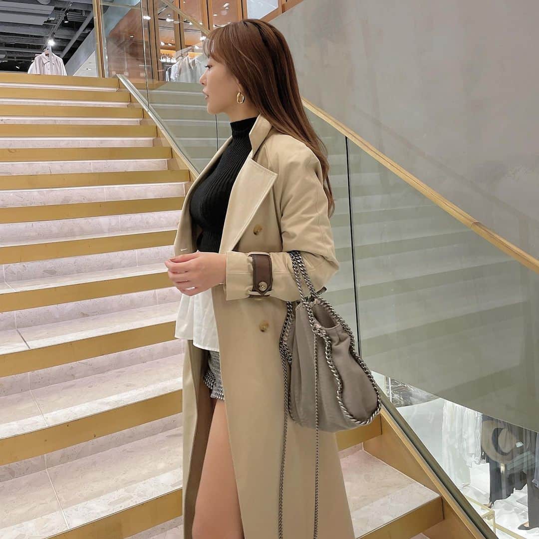 のインスタグラム：「先日 @selectclinic でダーマペンを やってきたからお肌の調子がいい🥺🤍  次の日からお化粧もできるよ♡」