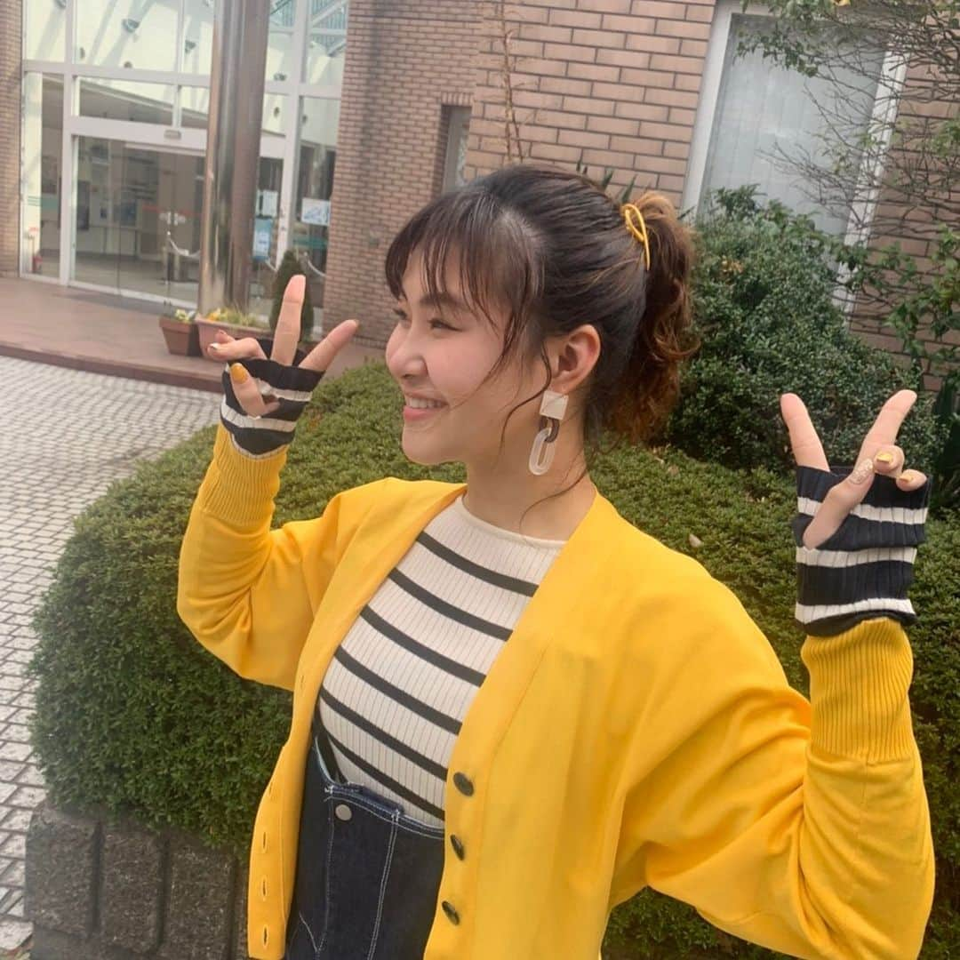 村上佳菜子さんのインスタグラム写真 - (村上佳菜子Instagram)「... . スマイル、ハッピー、イエロー🌞 . . . #smile #happy #yellow」3月28日 14時20分 - kanako_m_official