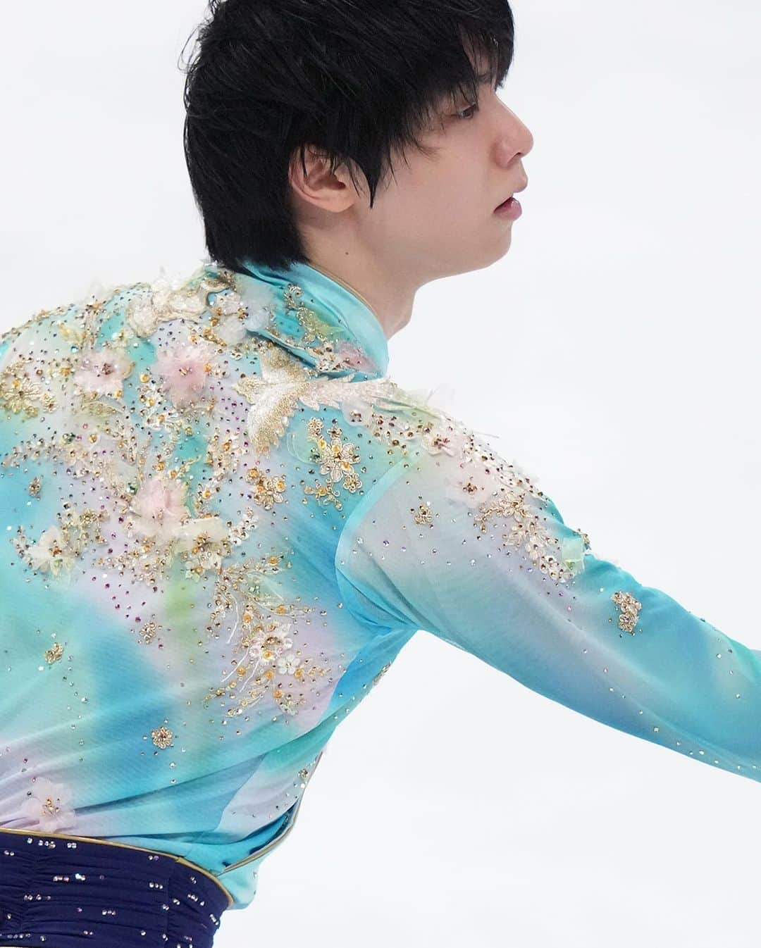 羽生結弦さんのインスタグラム写真 - (羽生結弦Instagram)「美しい❄️💫 #羽生結弦 #yuzuruhanyu #figureskating #figureskater」3月28日 14時22分 - yuzu_kanami