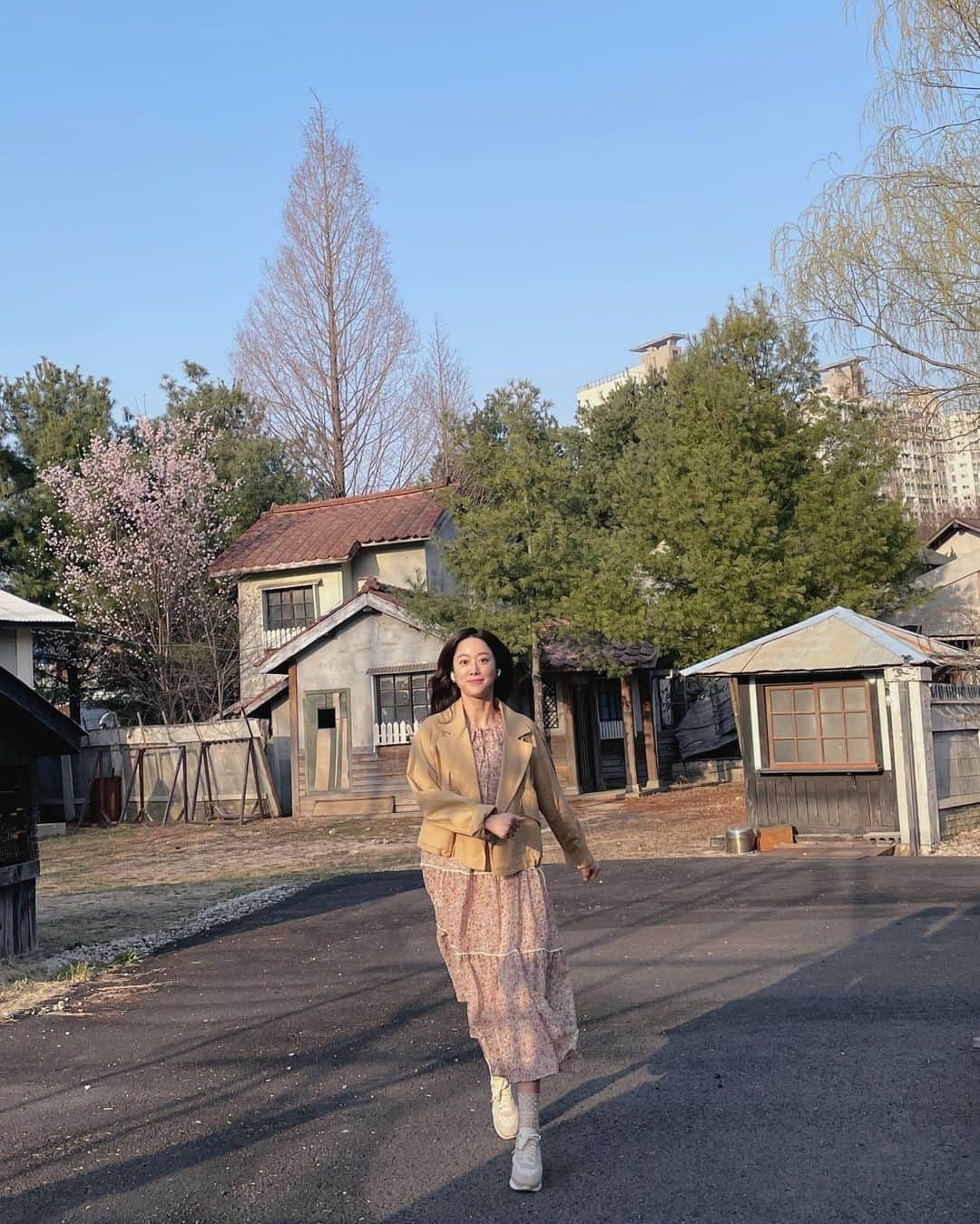 チョン・ヘビンのインスタグラム：「🌸🌸🌸」