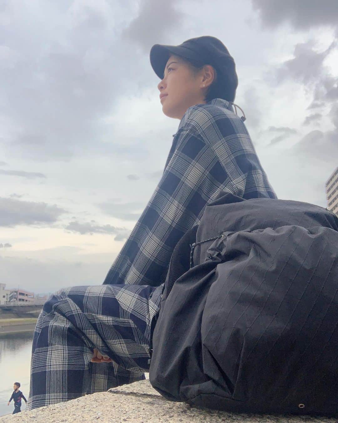 中村優さんのインスタグラム写真 - (中村優Instagram)「沼津の狩野川沿い、気持ちいいねぇ🌿✨#巨人」3月28日 9時48分 - nkmr_yu
