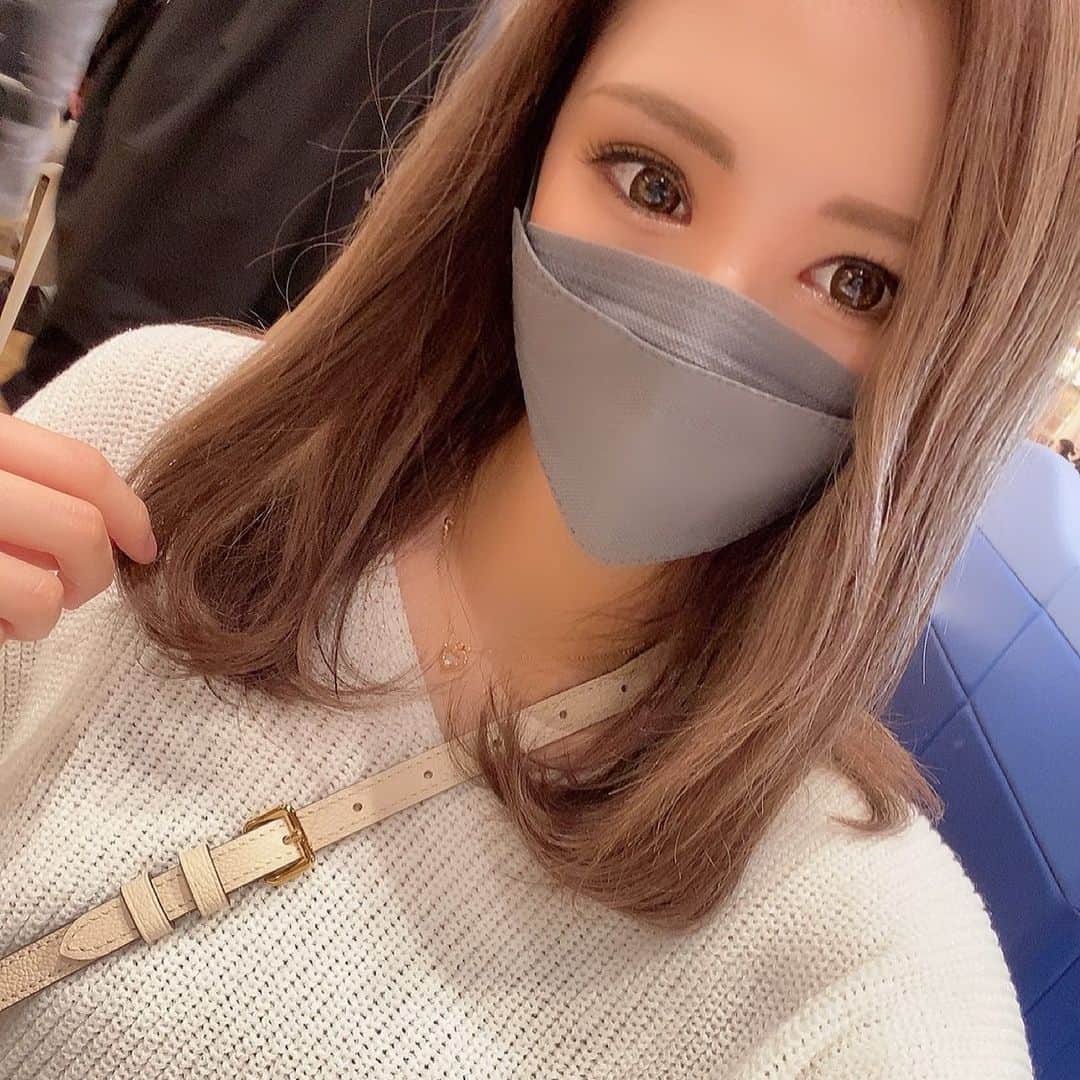 藤咲ひなたのインスタグラム：「おはようございます☀ なんだかとても天気が良く 昨日寝るの遅かったけど、6時50分に目が覚めて、お風呂に入りお出かけしてます。 良き休日💕💕  昨日もとても幸せに酔えた一日でした✨  P&J 札幌市中央区南４条西３丁目 N-プレイスビル 5F 011-518-1444 💋藤咲ひなた💋  #美脚　#美脚トレーニング　#美脚美尻　#高身長女子　#トレーニング女子　#ノンアルコール　#ミナミ　#国分町　#ピーアンドジェー　#lfl #モデル　#飲み屋　#ススキノ　#かわいい　#ドレス　#いいね　#錦　#中洲　#すすきの　#札幌　#ホステス　#キャバクラ　#キャバ嬢　#起業したい　#バルセロナグループ　#バルセロナ　#ニュークラ　#ニュークラブ」